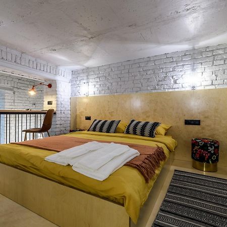 Апартаменти На Городоцькій Lviv Exteriör bild